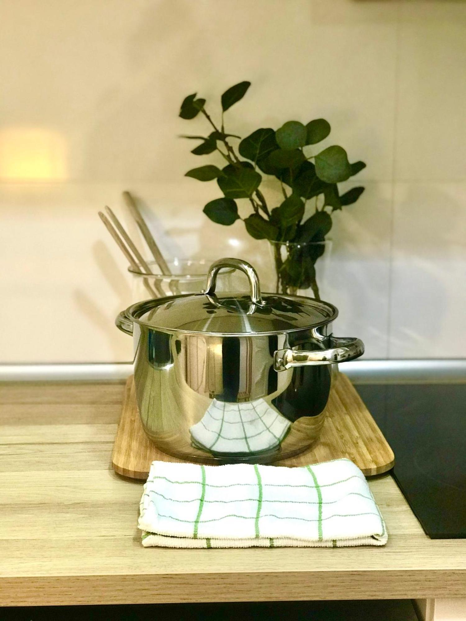 Appartamento Fika Flat Casco Viejo Parking 15Euro X Dia Bilbao Esterno foto