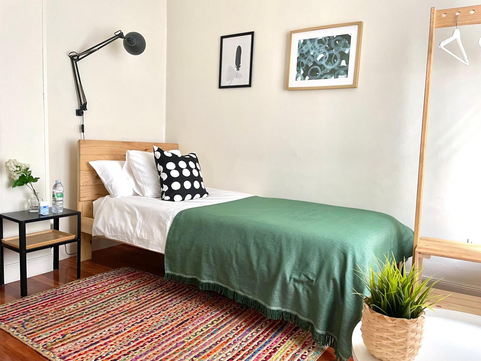 Appartamento Fika Flat Casco Viejo Parking 15Euro X Dia Bilbao Esterno foto
